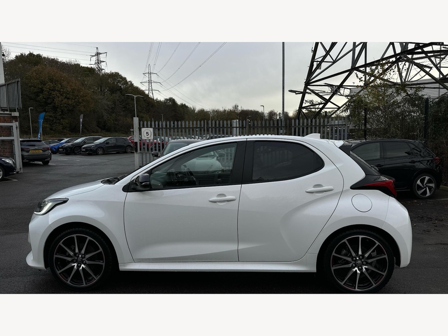 Used Toyota Yaris 2023 for sale - 77102010: Photo 19