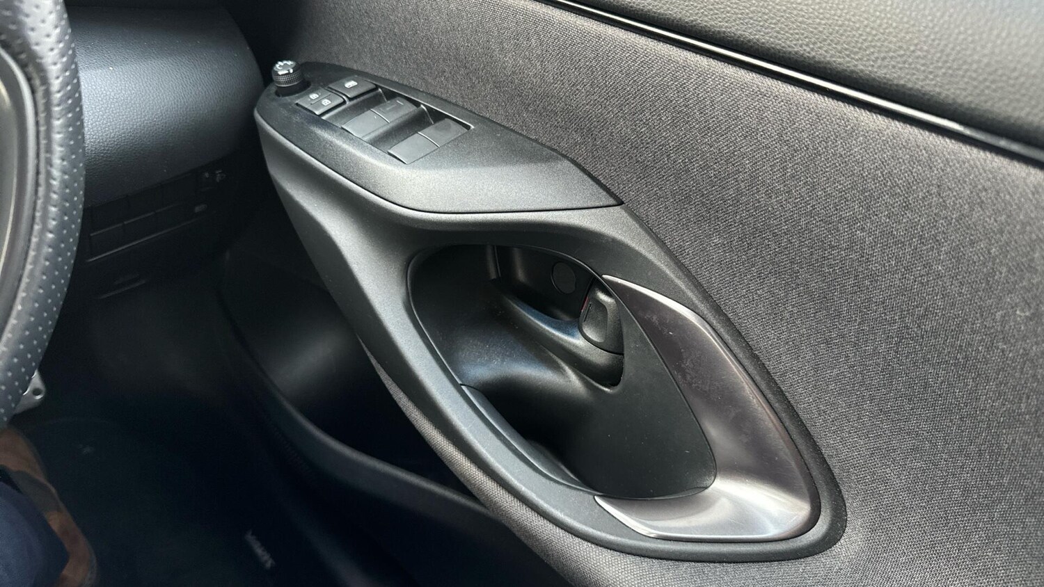 Used Toyota Yaris 2023 for sale - 77102010: Photo 49