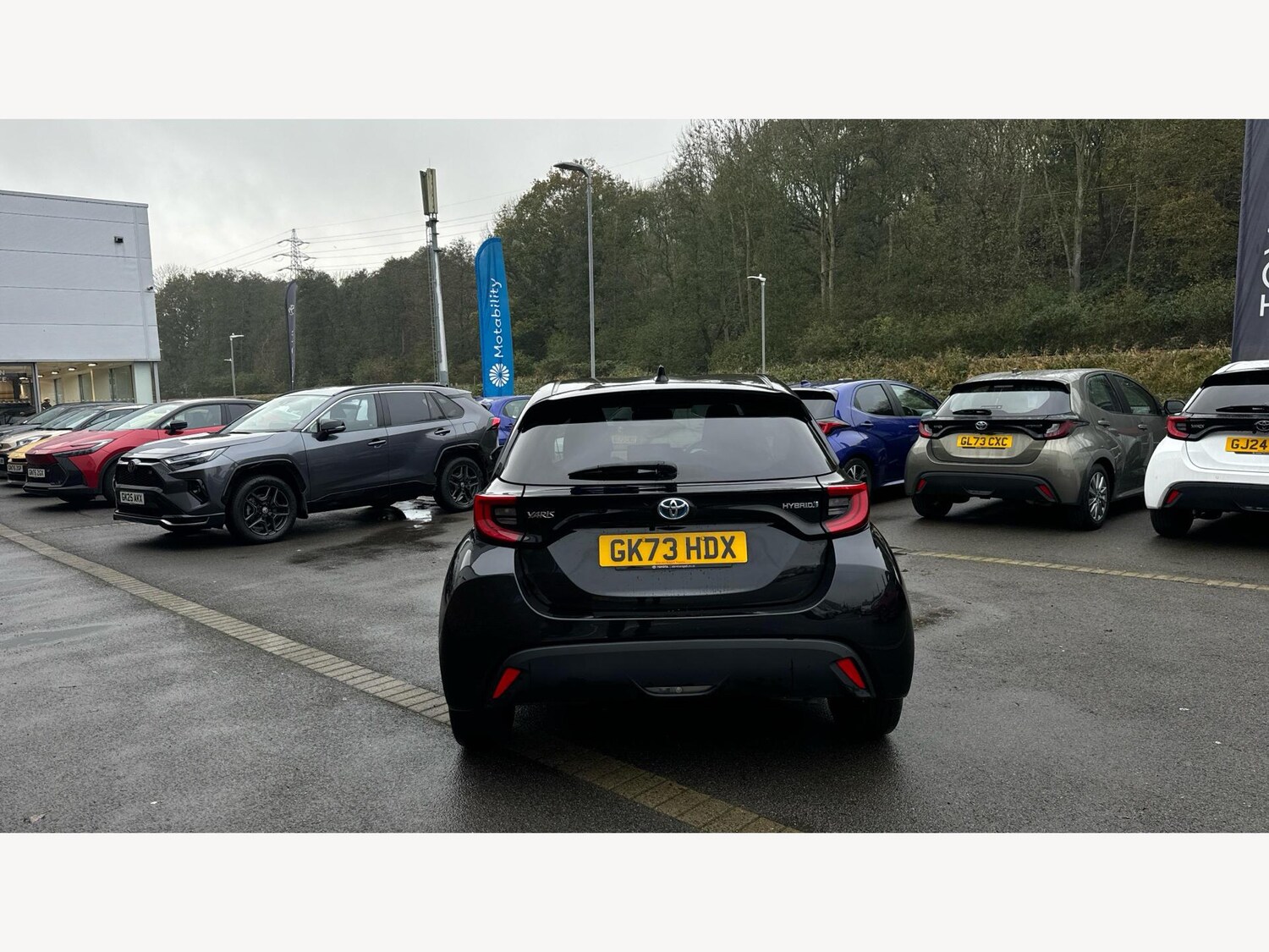 Used Toyota Yaris 2023 for sale - 77073888: Photo 21