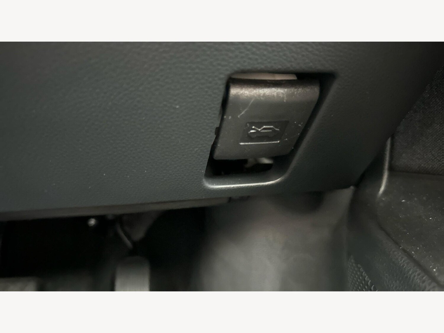 Used Toyota Yaris 2023 for sale - 77073888: Photo 27