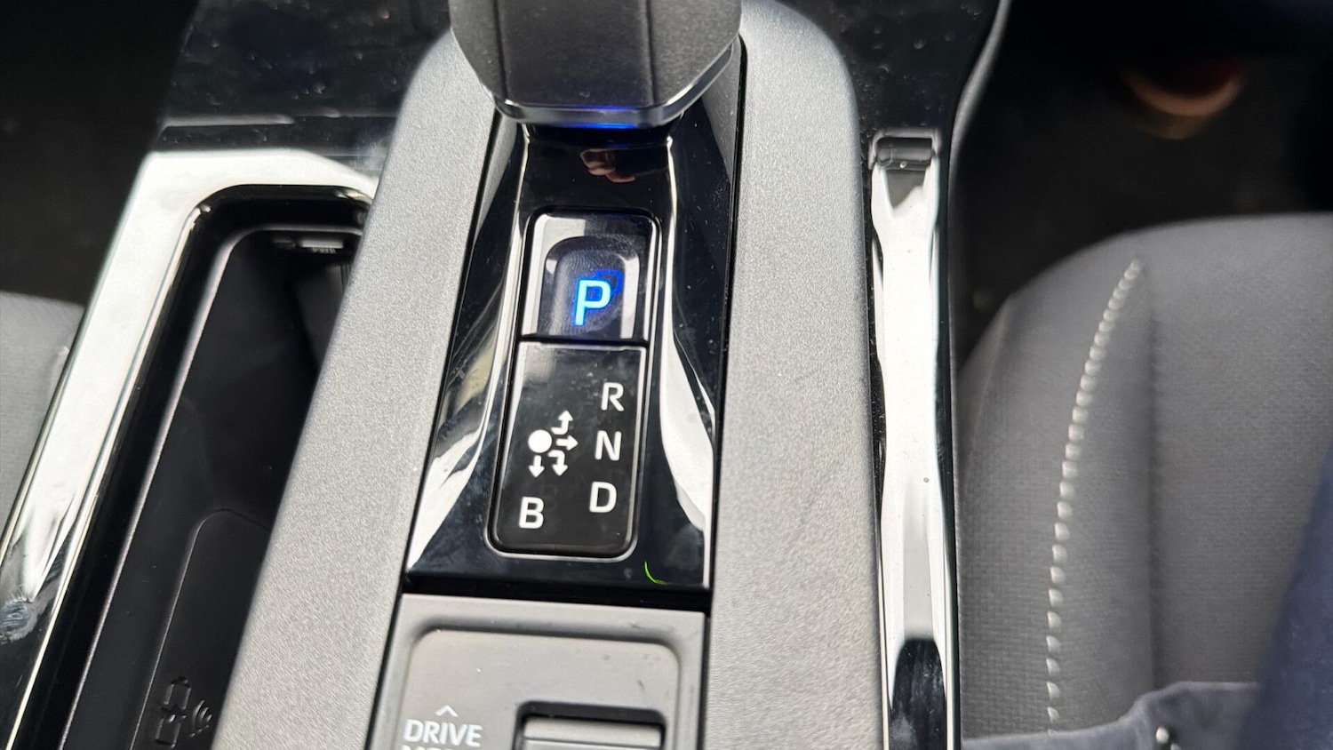 Used Toyota Prius 2025 for sale - 77320477: Photo 33