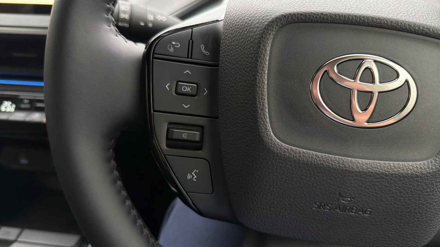 Used Toyota Prius 2025 for sale - 77320477: Photo 39