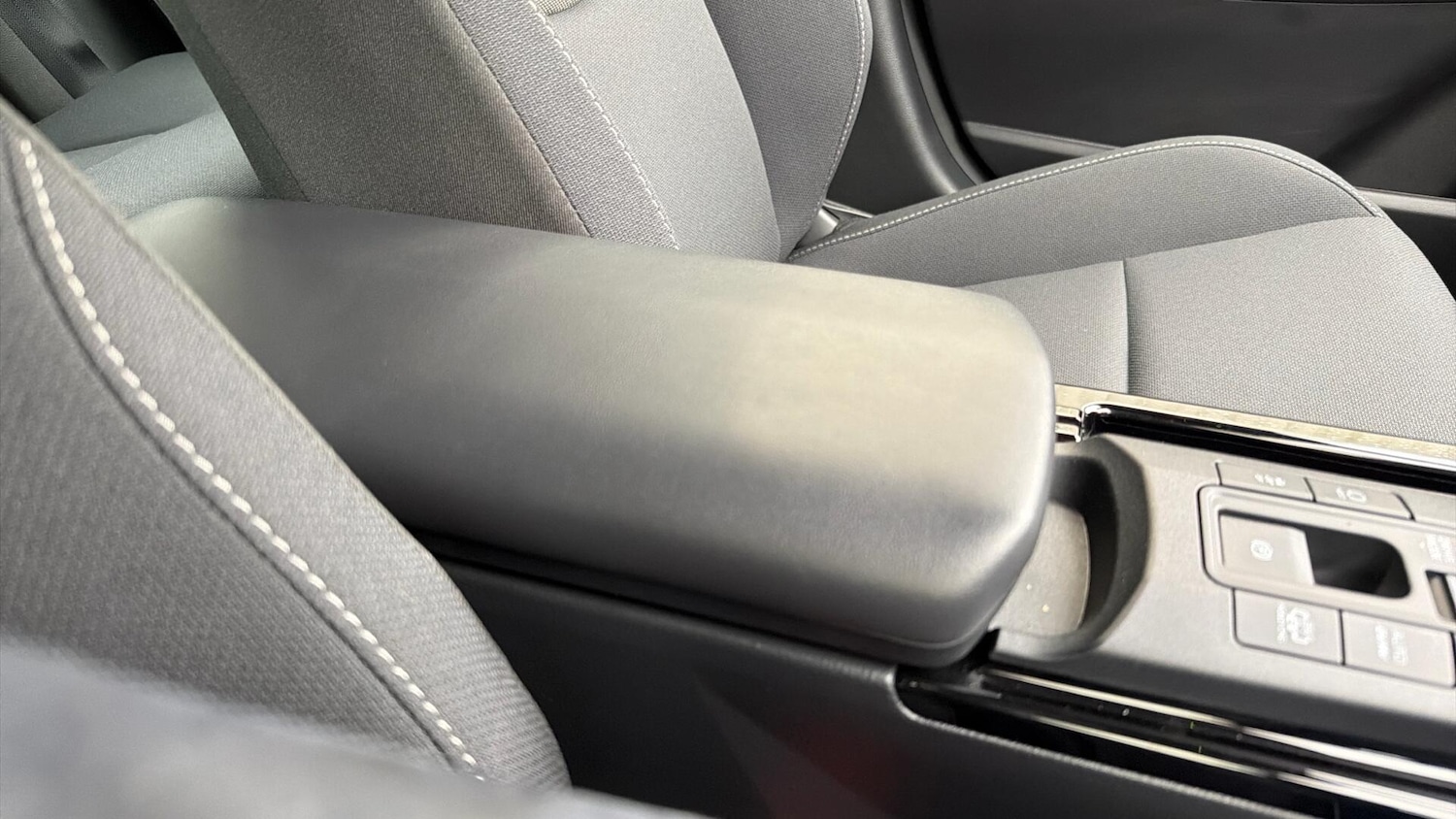 Used Toyota Prius 2025 for sale - 77320477: Photo 46