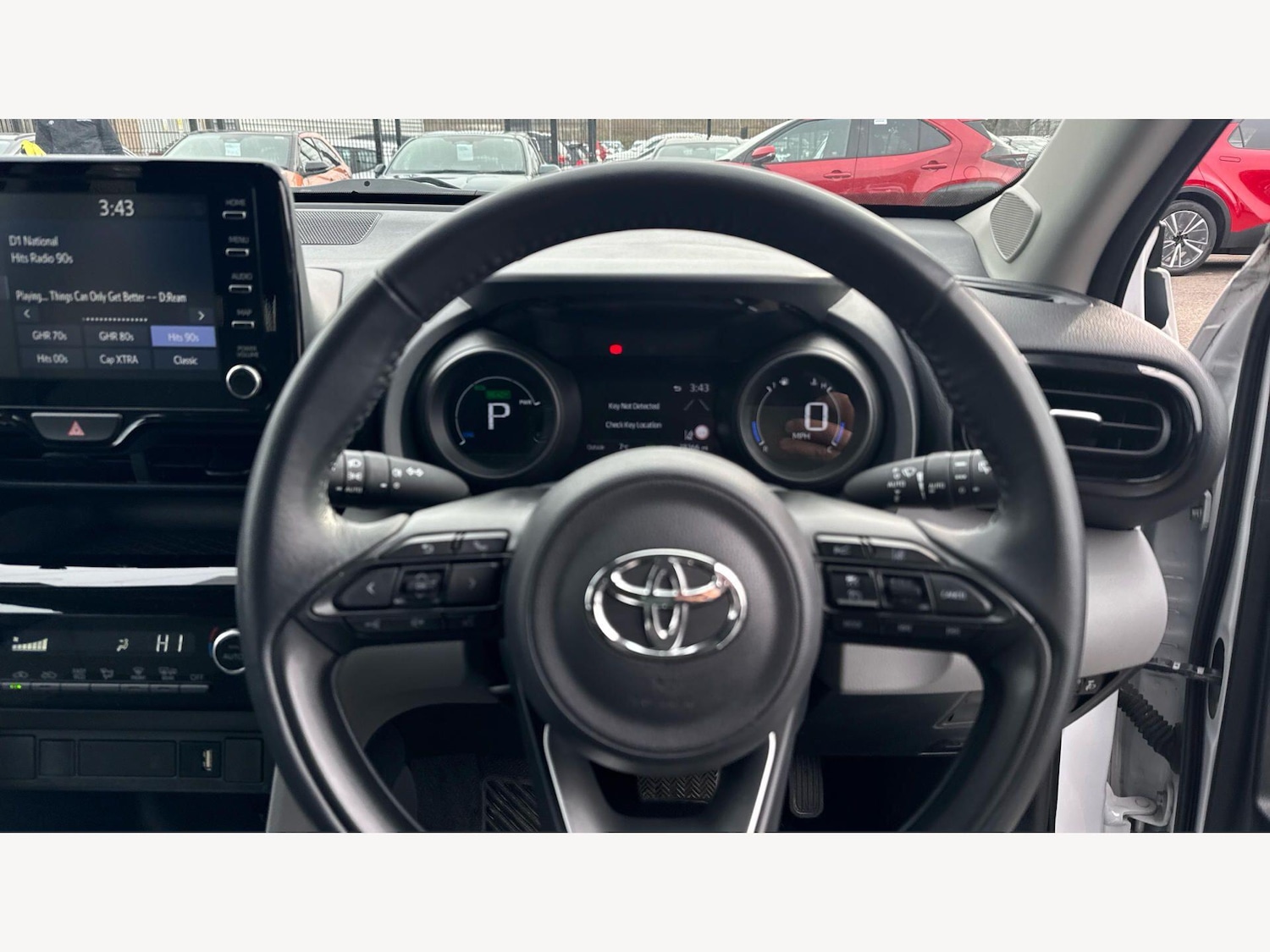 Used Toyota Yaris Cross 2022 for sale - 77611459: Photo 11