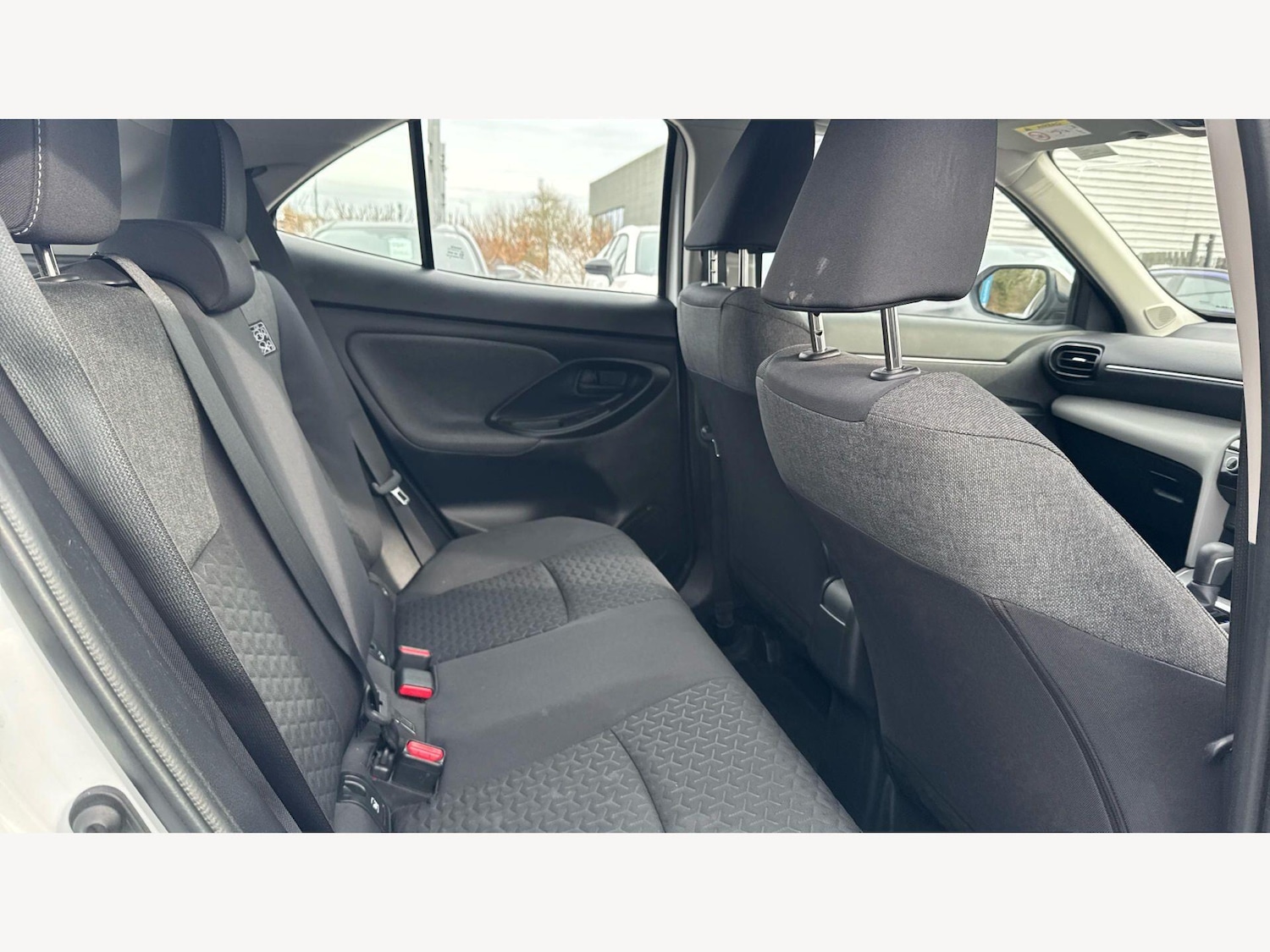 Used Toyota Yaris Cross 2022 for sale - 77611459: Photo 14