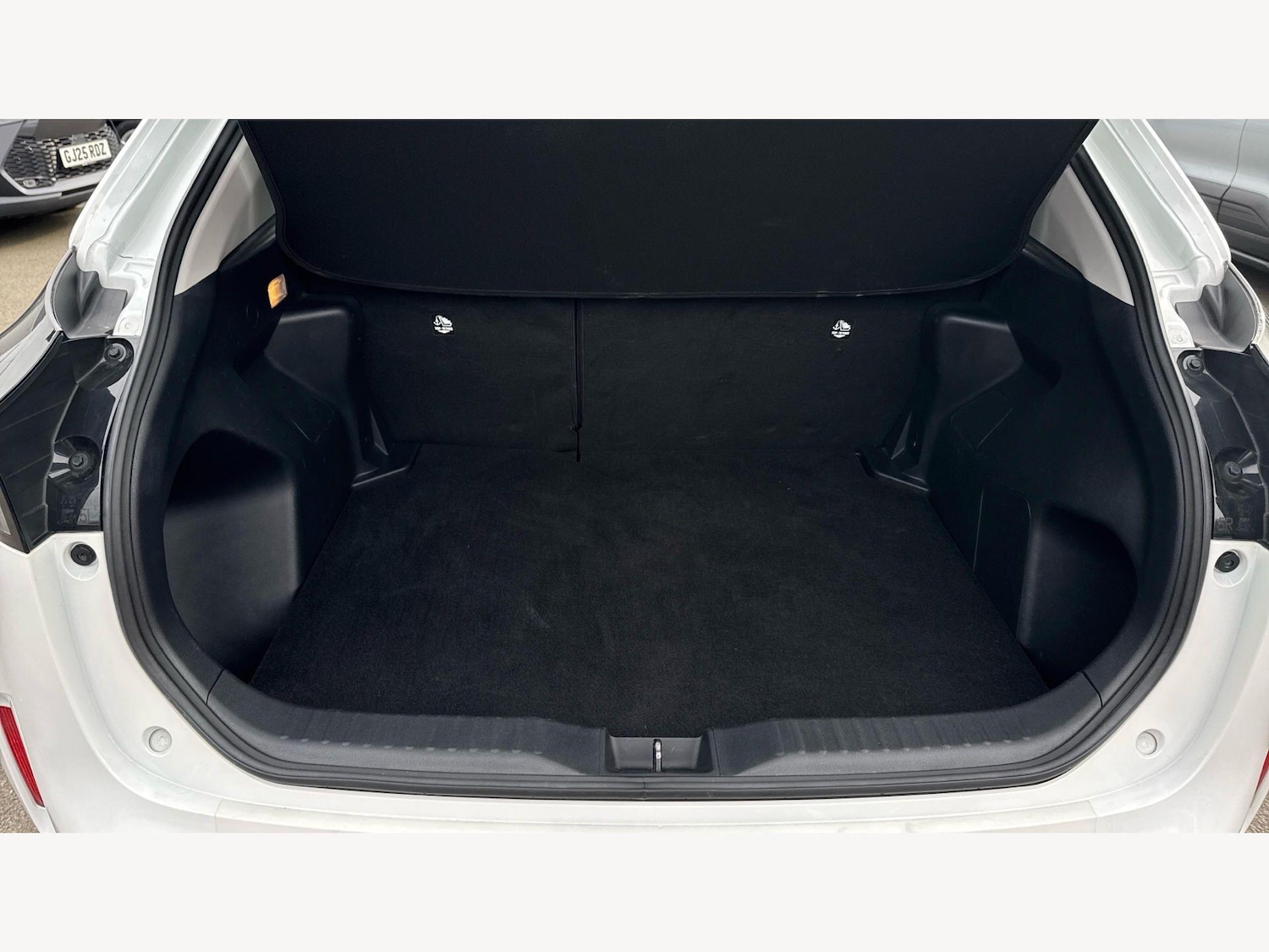 Used Toyota Yaris Cross 2022 for sale - 77611459: Photo 16