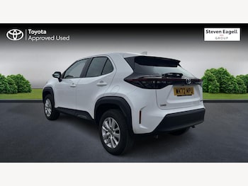 Used Toyota Yaris Cross 2022 for sale - 77611459: Photo