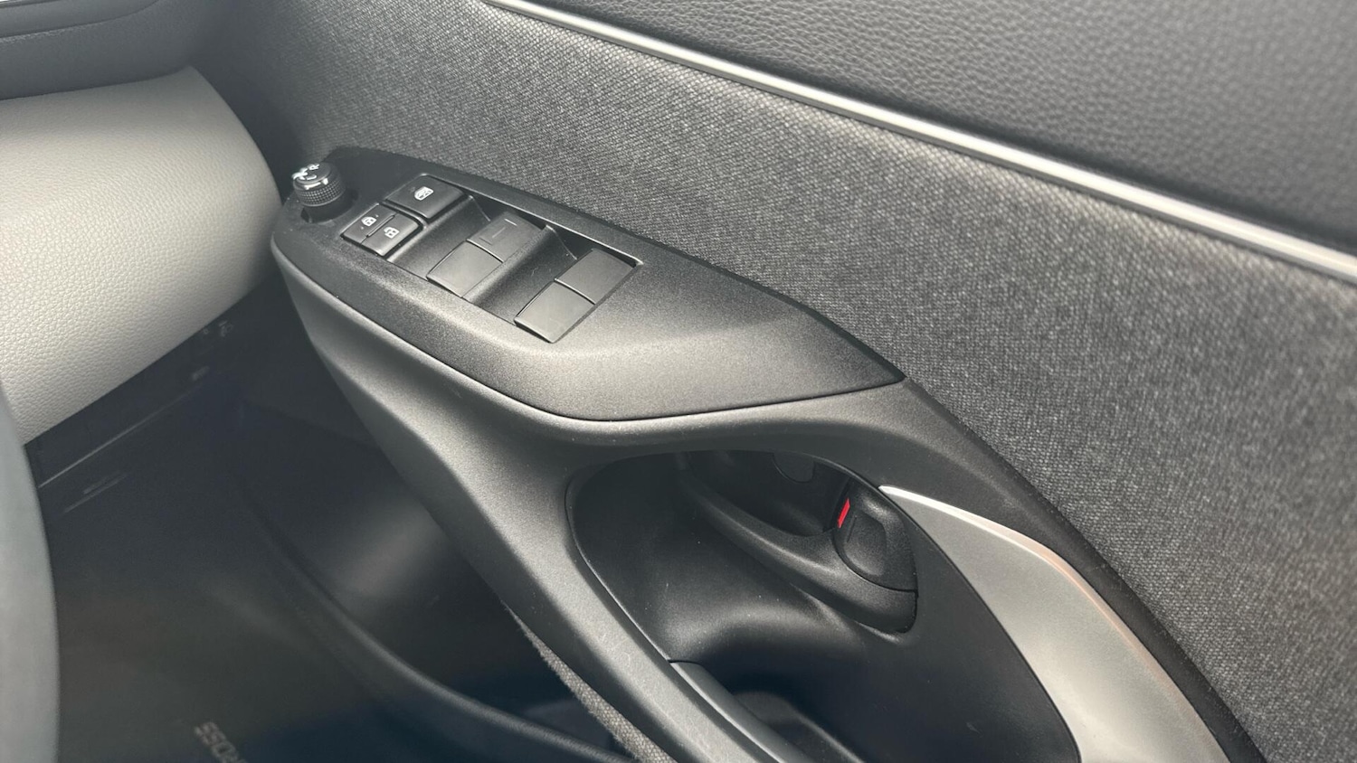 Used Toyota Yaris Cross 2022 for sale - 77611459: Photo 44