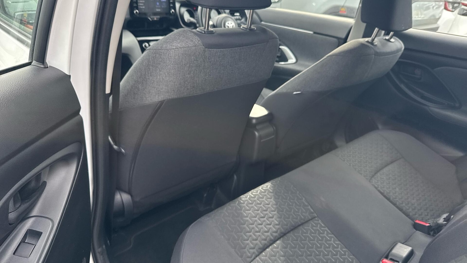 Used Toyota Yaris Cross 2022 for sale - 77611459: Photo 52