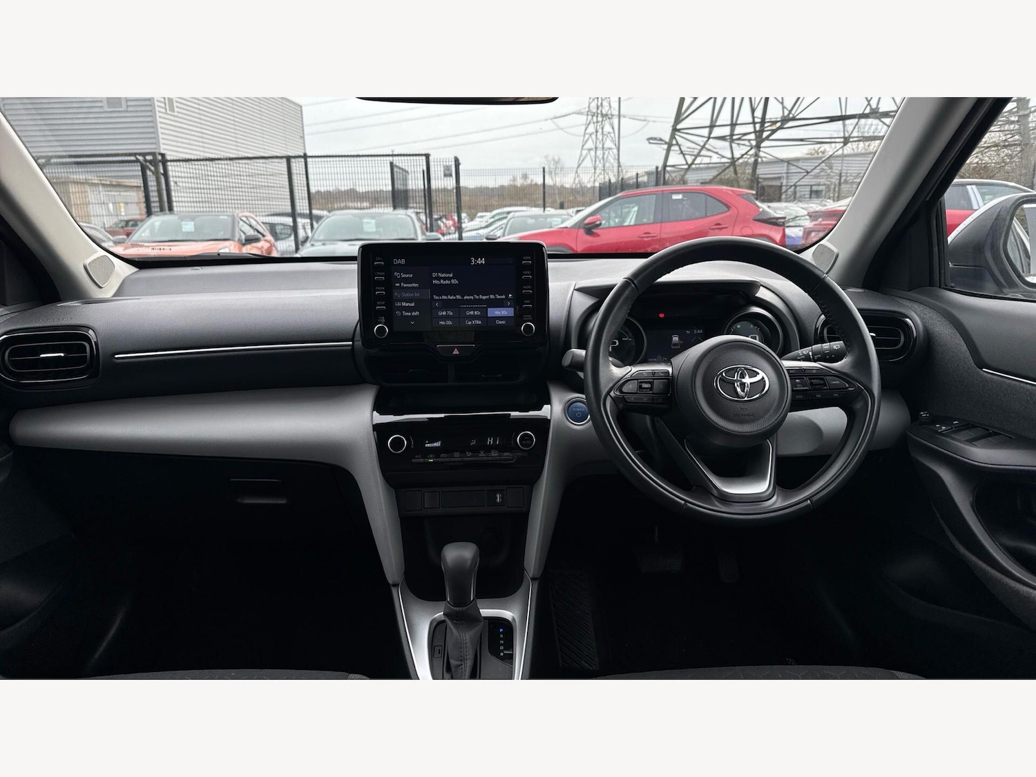 Used Toyota Yaris Cross 2022 for sale - 77611459: Photo 7