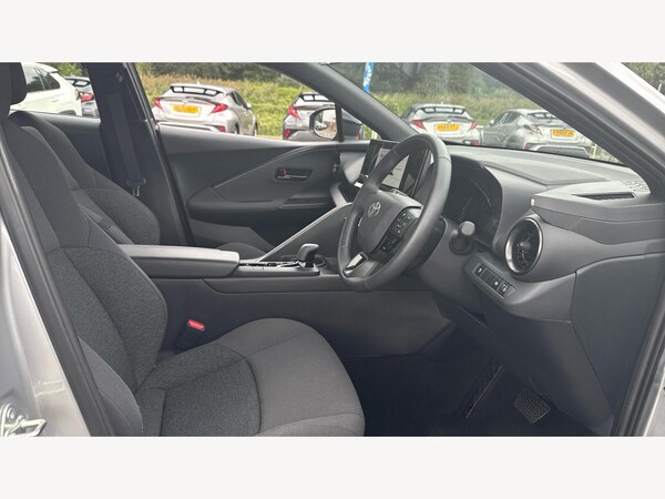 Used Toyota C-HR 2024 for sale - 75677797: Photo 13
