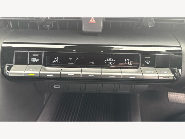 Used Toyota C-HR 2024 for sale - 75677797: Photo 28