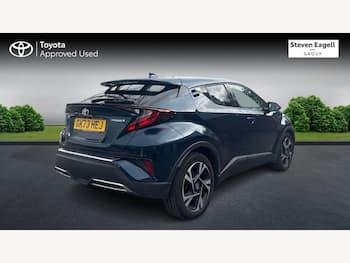 Used Toyota C-HR 2023 for sale - 79698990: Photo