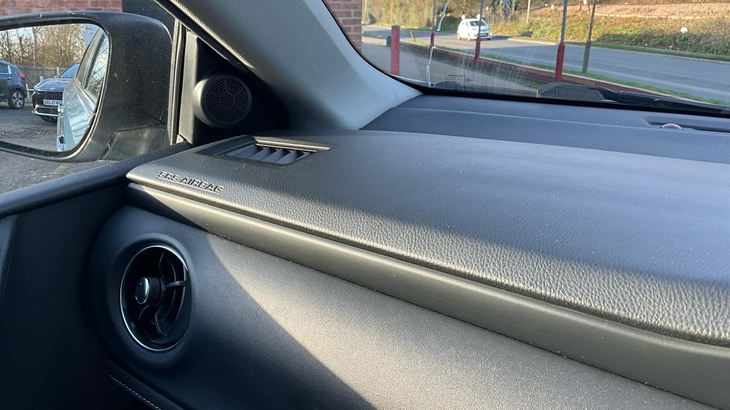 Used Toyota Auris 2017 for sale - 77320777: Photo 44