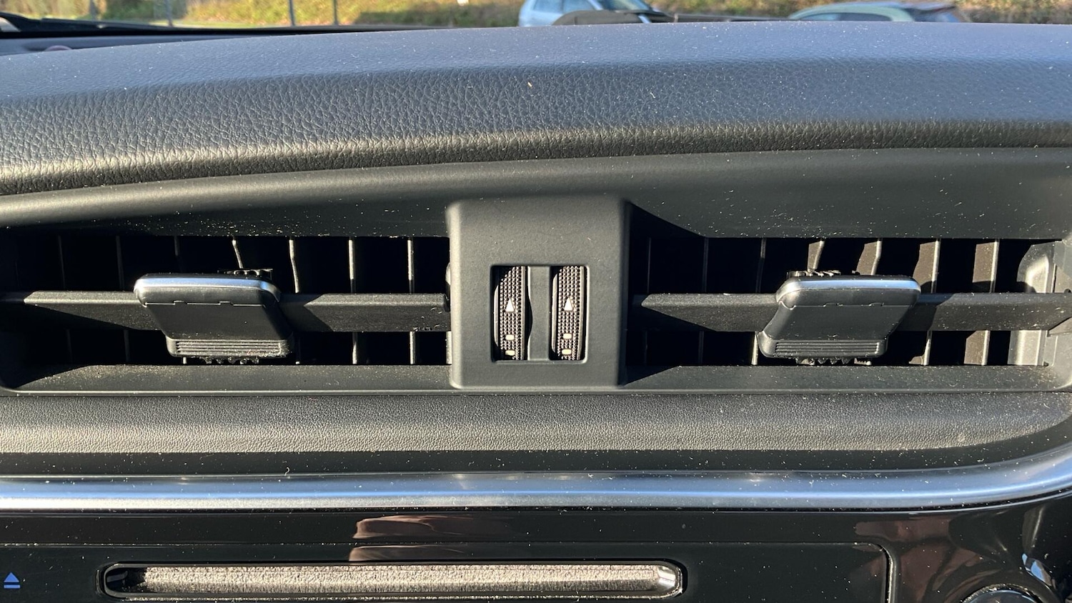 Used Toyota Auris 2017 for sale - 77320777: Photo 51