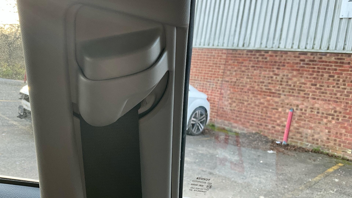 Used Toyota Auris 2017 for sale - 77320777: Photo 53