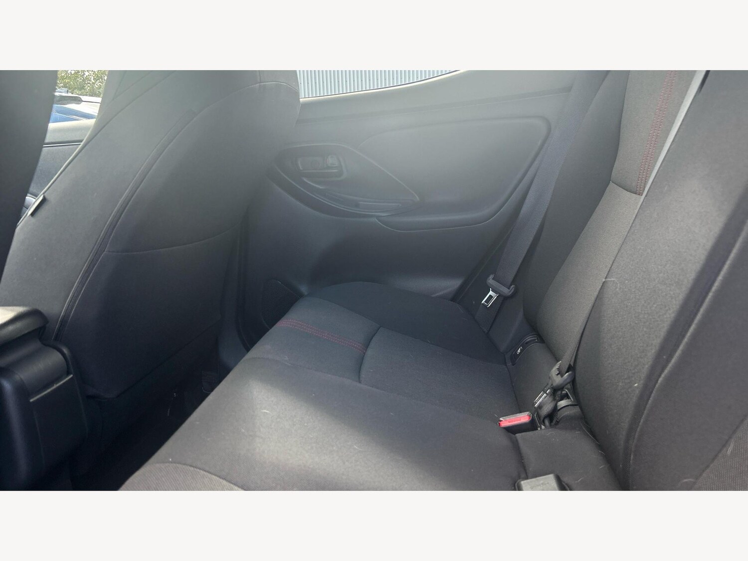 Used Toyota Yaris for sale - 76633508: Photo 15