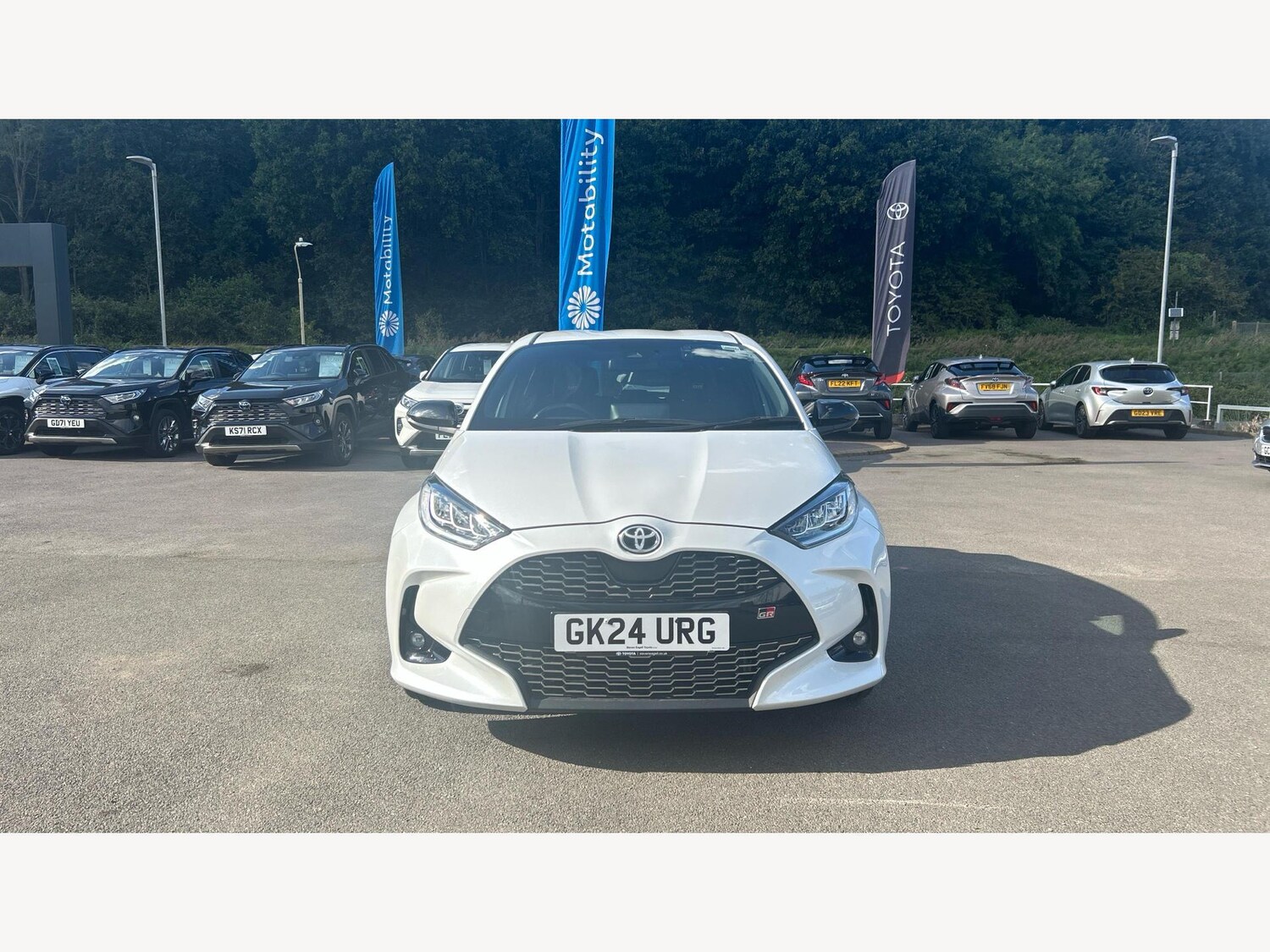 Used Toyota Yaris for sale - 76633508: Photo 17