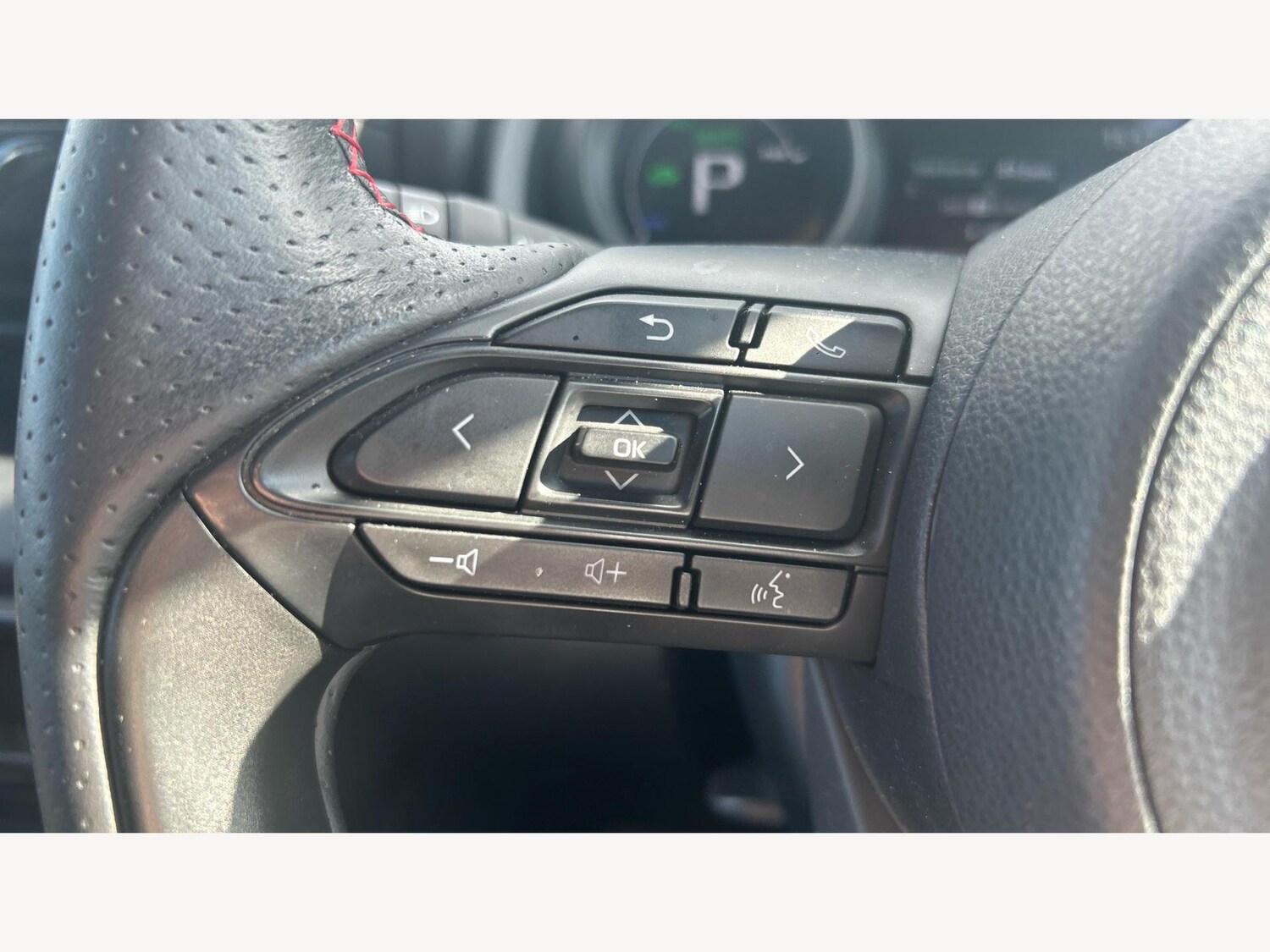 Used Toyota Yaris for sale - 76633508: Photo 32