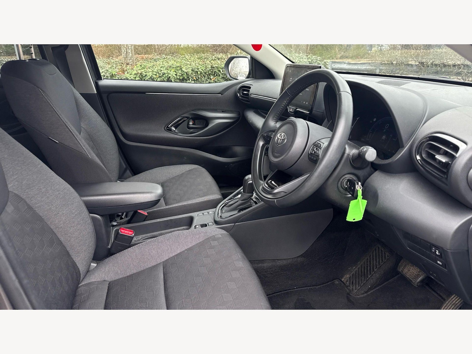 Used Toyota Yaris 2024 for sale - 78100531: Photo 13