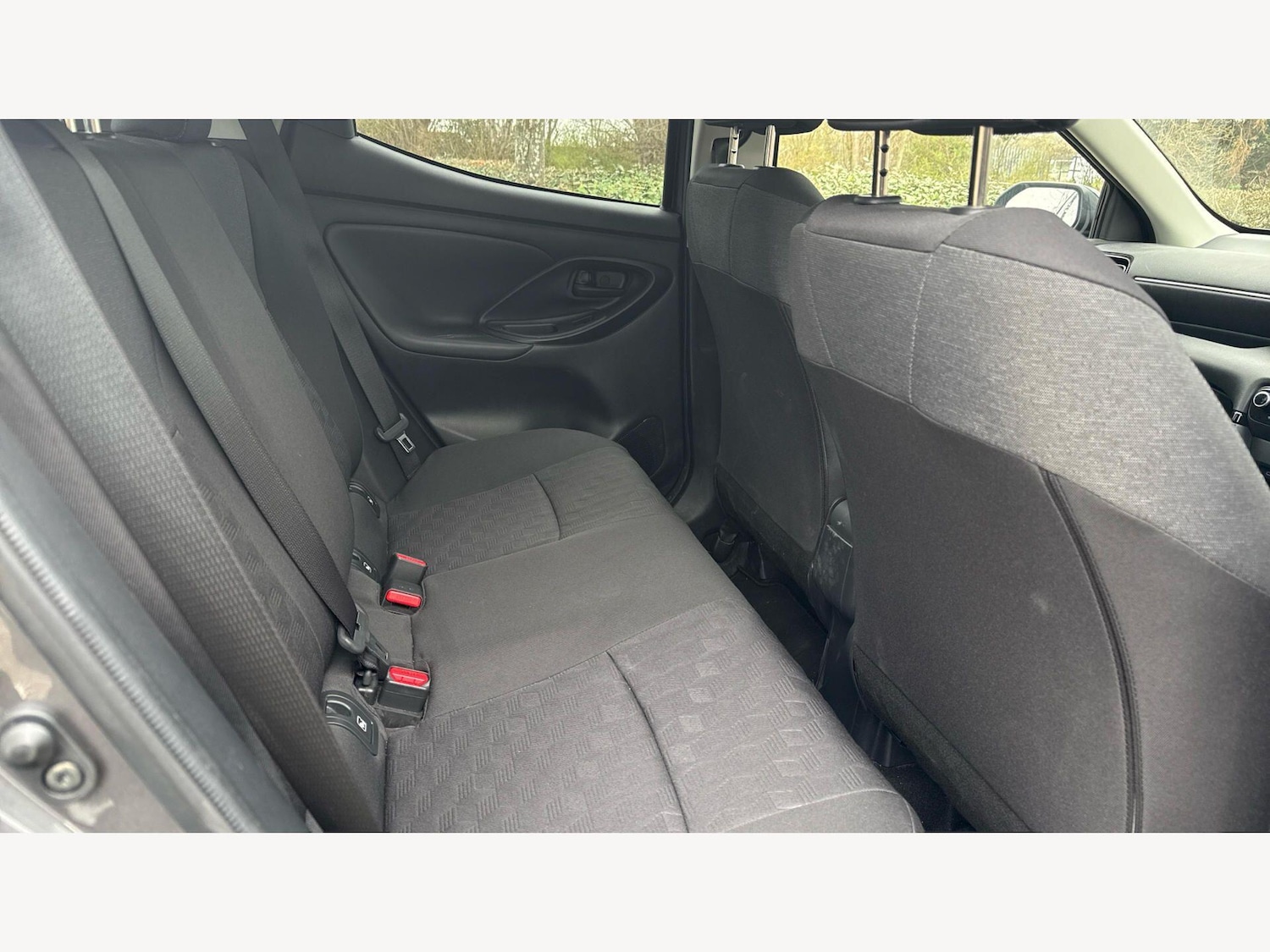 Used Toyota Yaris 2024 for sale - 78100531: Photo 14