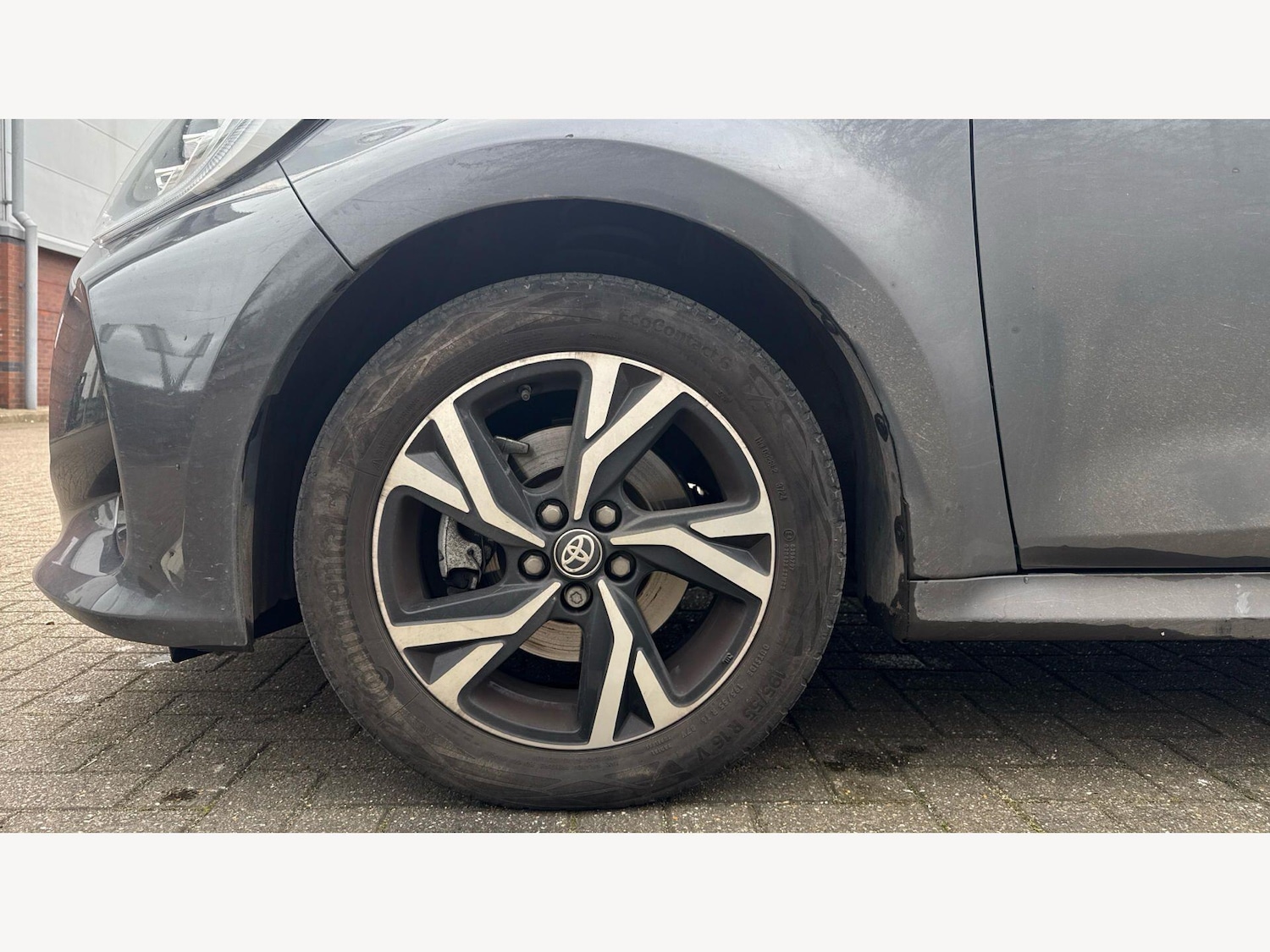 Used Toyota Yaris 2024 for sale - 78100531: Photo 20