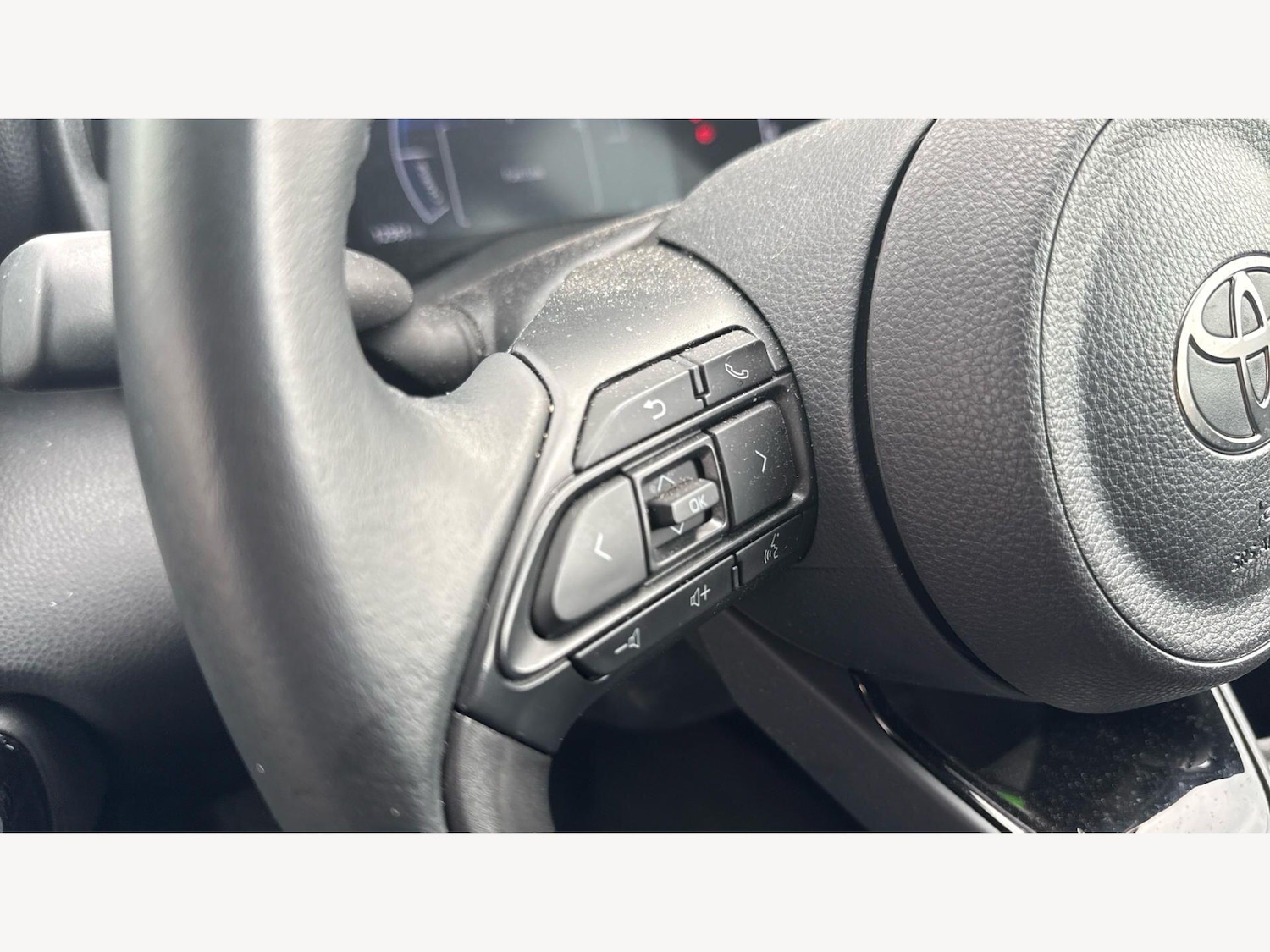 Used Toyota Yaris 2024 for sale - 78100531: Photo 33