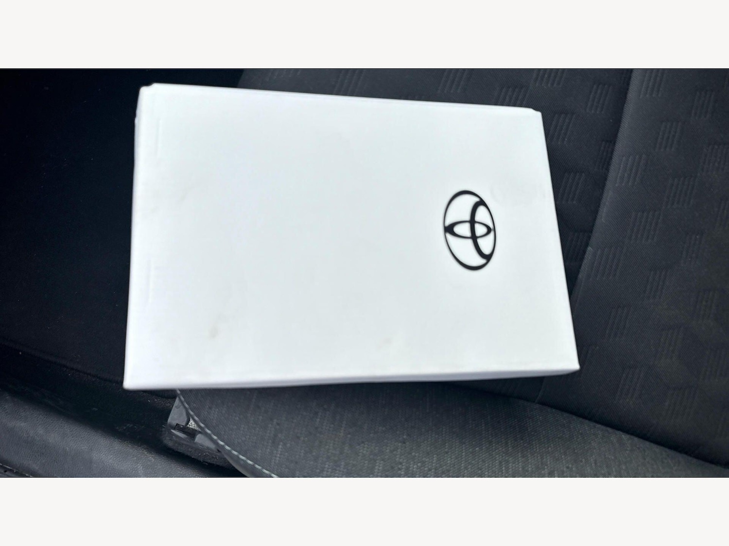 Used Toyota Yaris 2024 for sale - 78100531: Photo 47