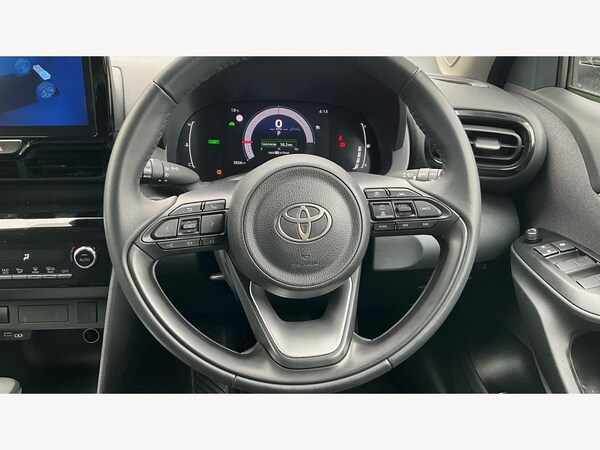 Used Toyota Yaris Cross 2025 for sale - 76085220: Photo 10