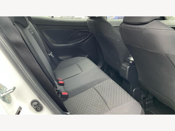Used Toyota Yaris Cross 2025 for sale - 76085220: Photo 14