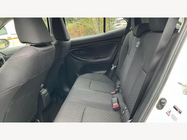 Used Toyota Yaris Cross 2025 for sale - 76085220: Photo 15