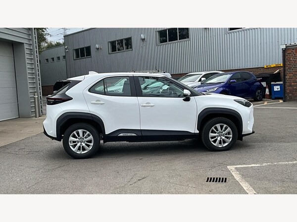 Used Toyota Yaris Cross 2025 for sale - 76085220: Photo 18