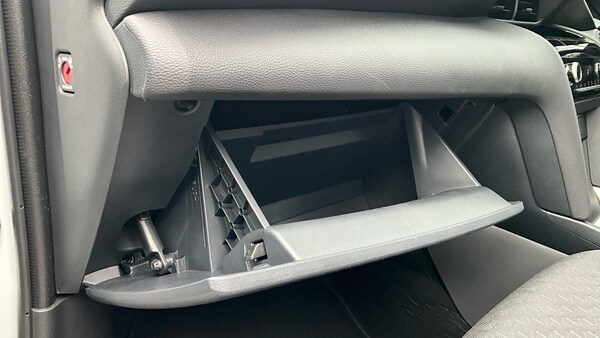 Used Toyota Yaris Cross 2025 for sale - 76085220: Photo 48