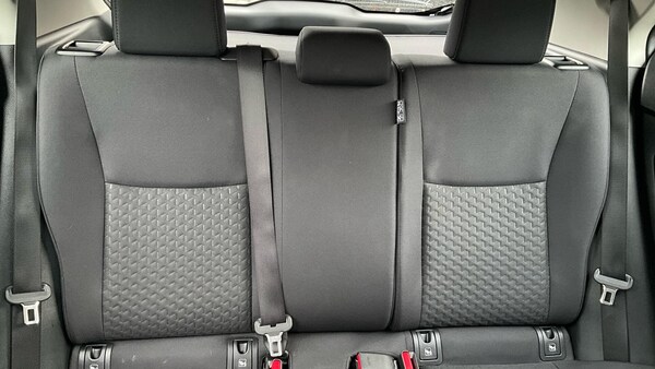 Used Toyota Yaris Cross 2025 for sale - 76085220: Photo 52
