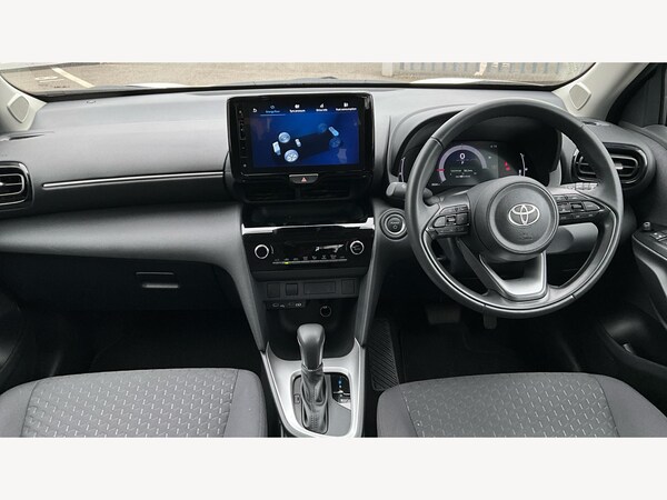 Used Toyota Yaris Cross 2025 for sale - 76085220: Photo 7