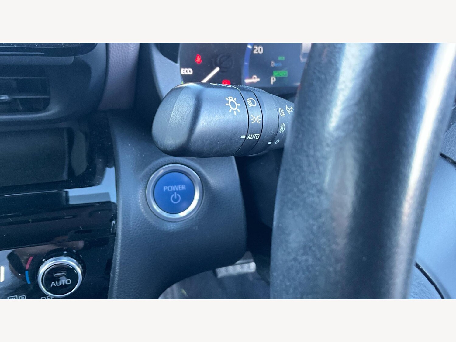 Used Toyota Yaris Cross 2022 for sale - 76832198: Photo 30