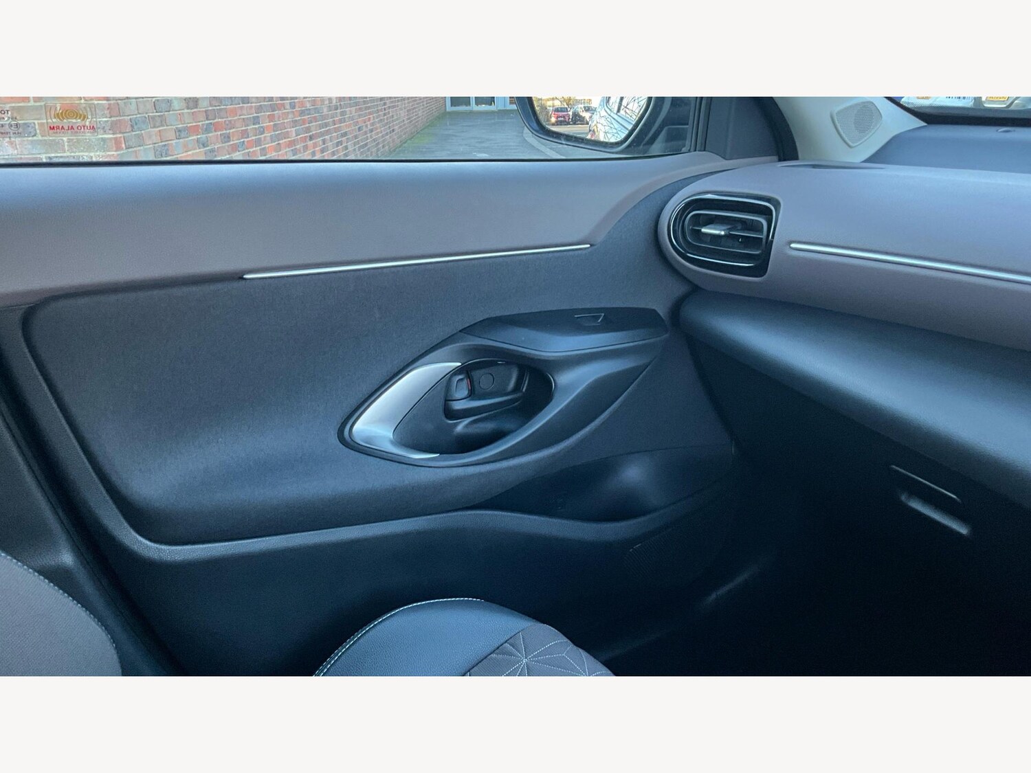 Used Toyota Yaris Cross 2022 for sale - 76832198: Photo 32