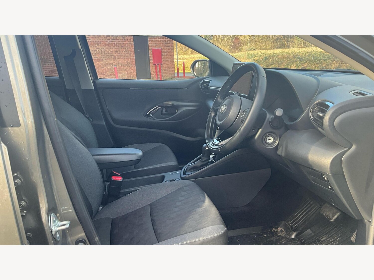 Used Toyota Yaris for sale - 77314599: Photo 13