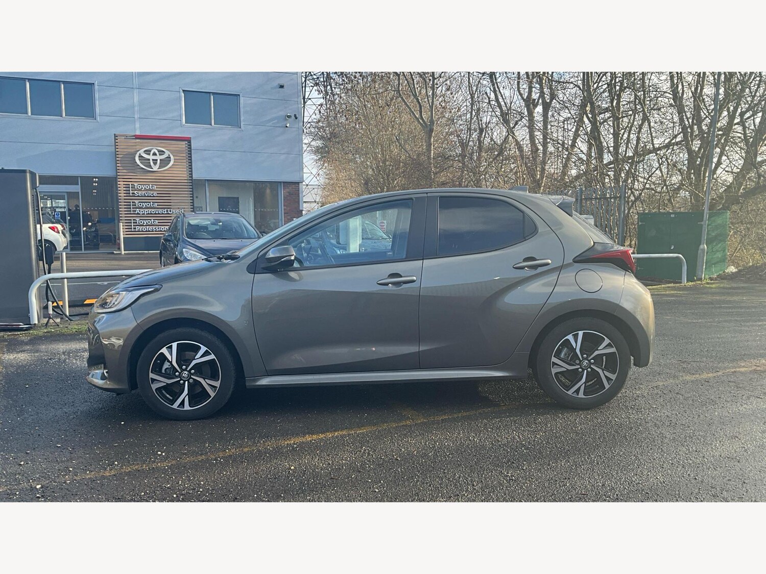 Used Toyota Yaris for sale - 77314599: Photo 19