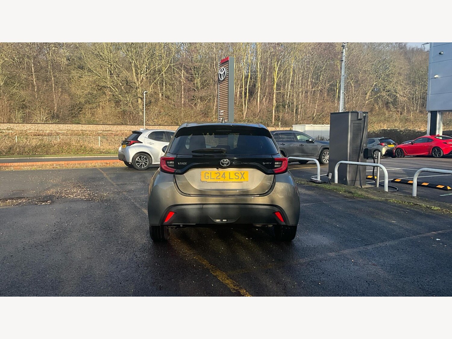 Used Toyota Yaris for sale - 77314599: Photo 21