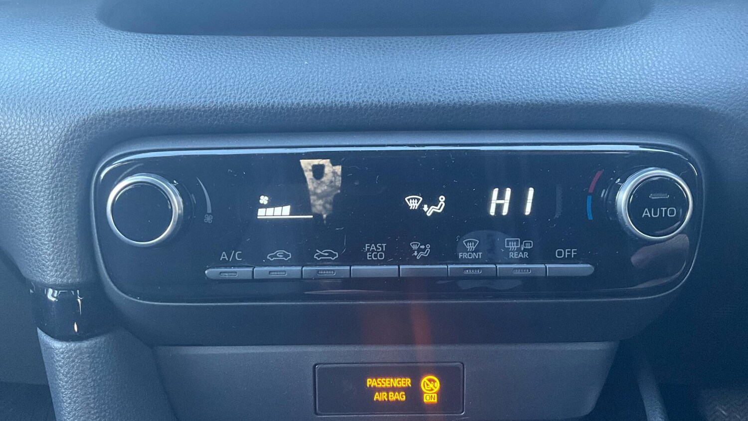 Used Toyota Yaris for sale - 77314599: Photo 44