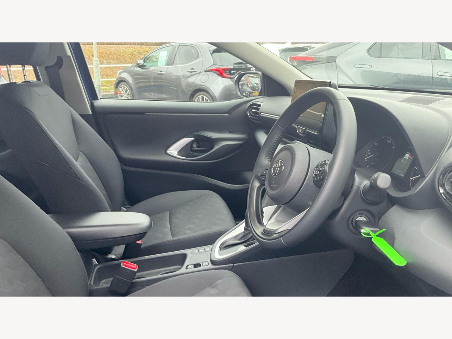 Used Toyota Yaris 2024 for sale - 77586369: Photo 13