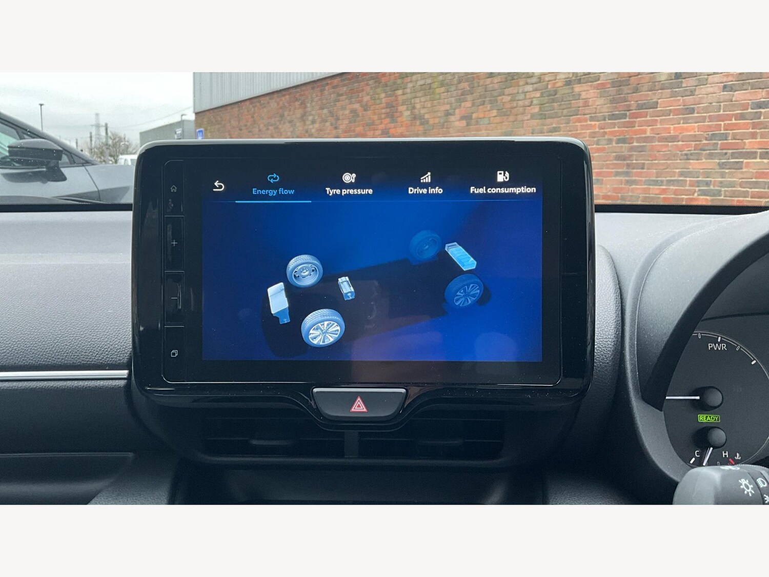 Used Toyota Yaris 2024 for sale - 77586369: Photo 25