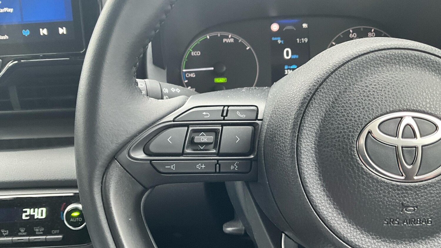 Used Toyota Yaris 2024 for sale - 77586369: Photo 32