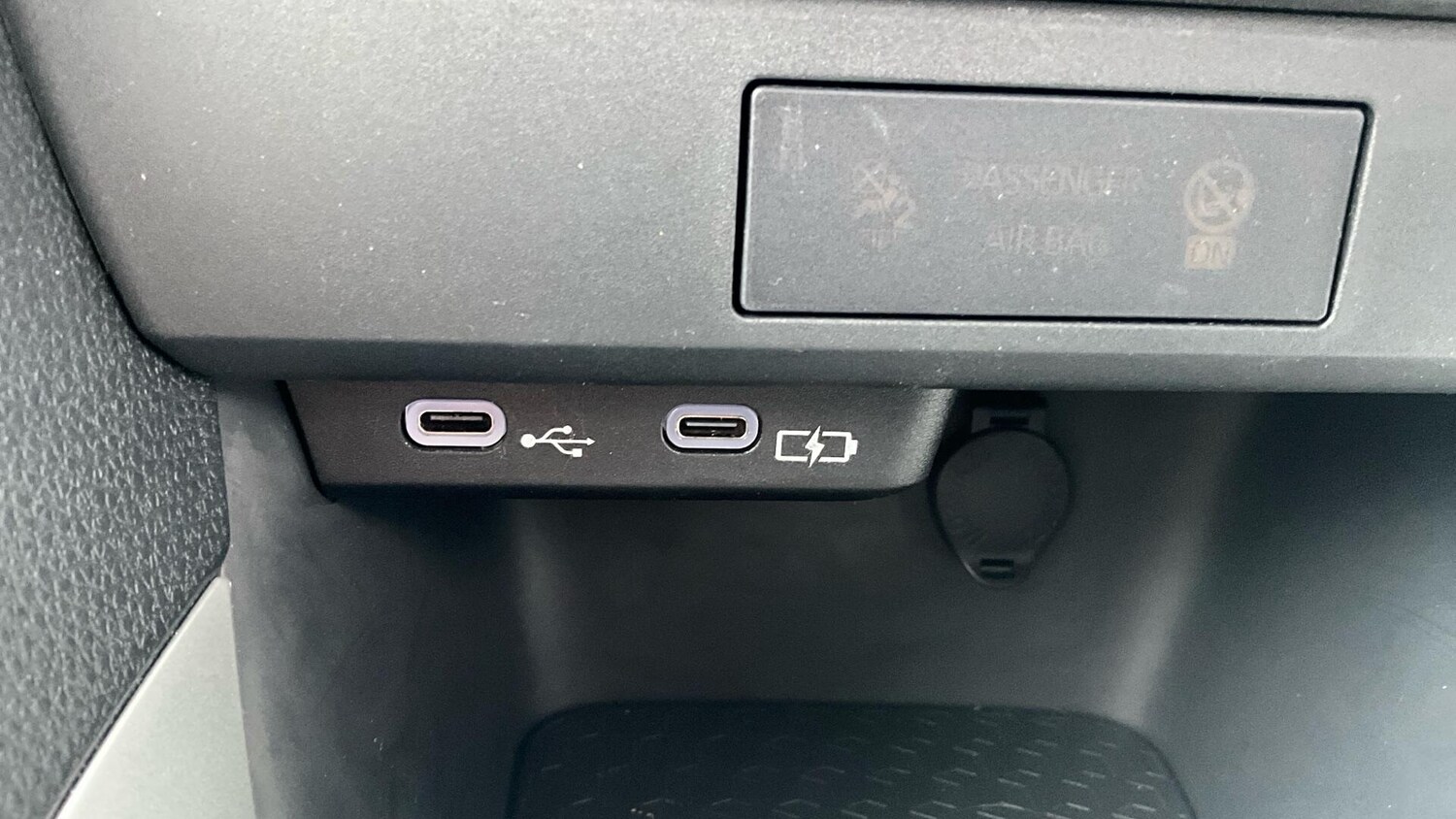 Used Toyota Yaris 2024 for sale - 77586369: Photo 40