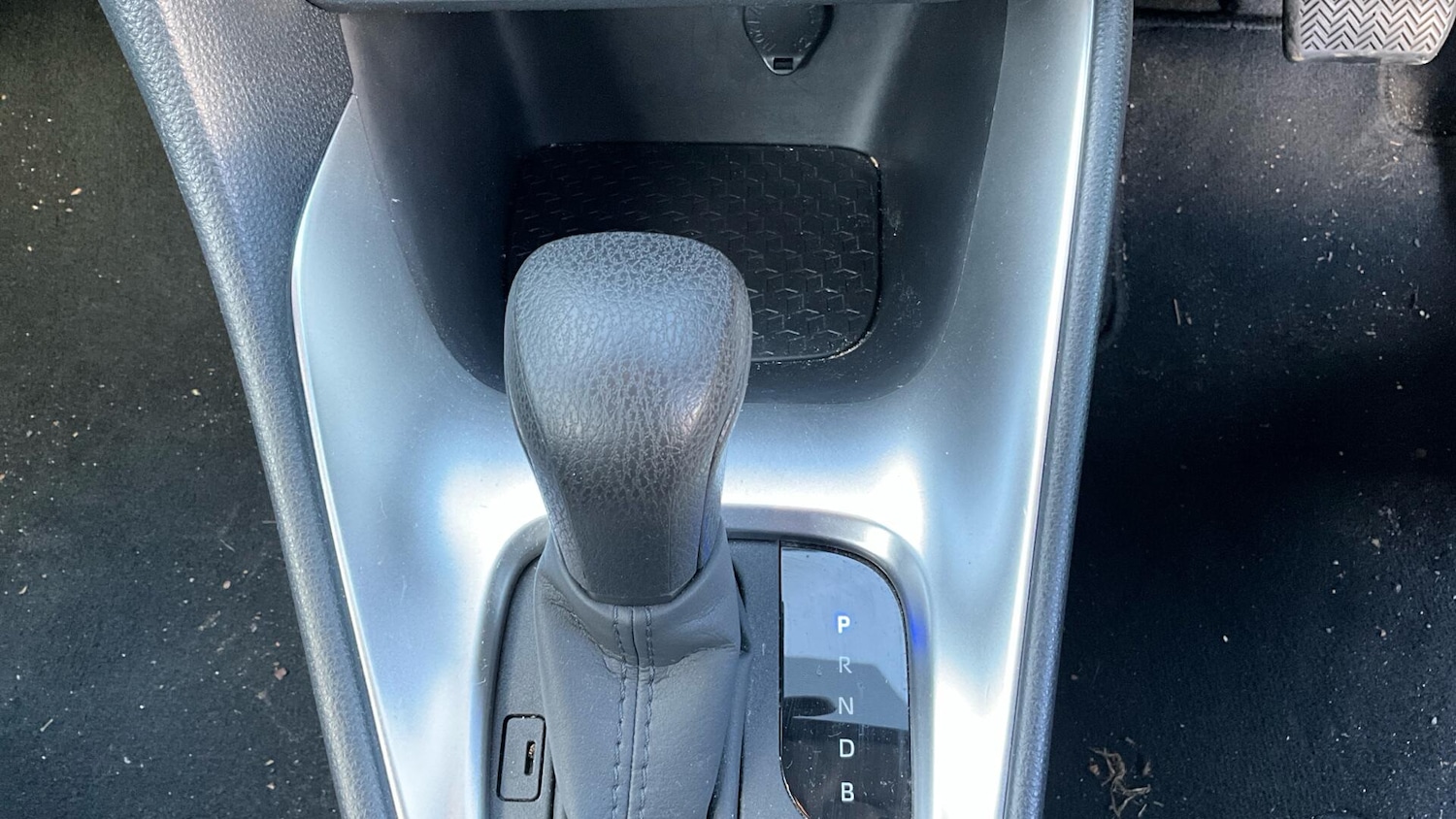 Used Toyota Yaris for sale - 77001141: Photo 39