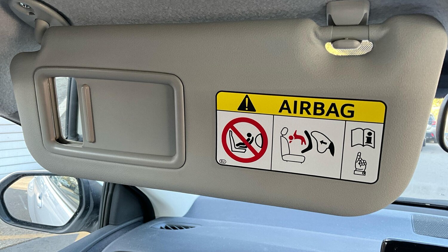 Used Toyota Yaris for sale - 77001141: Photo 45