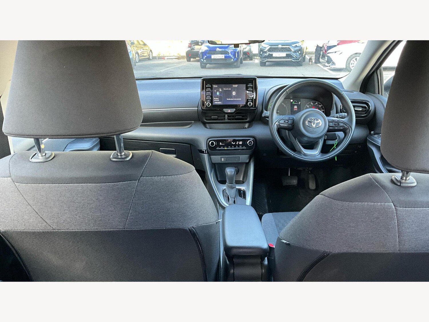 Used Toyota Yaris for sale - 77001141: Photo 7