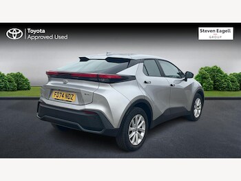 Used Toyota C-HR 2024 for sale - 78347656: Photo
