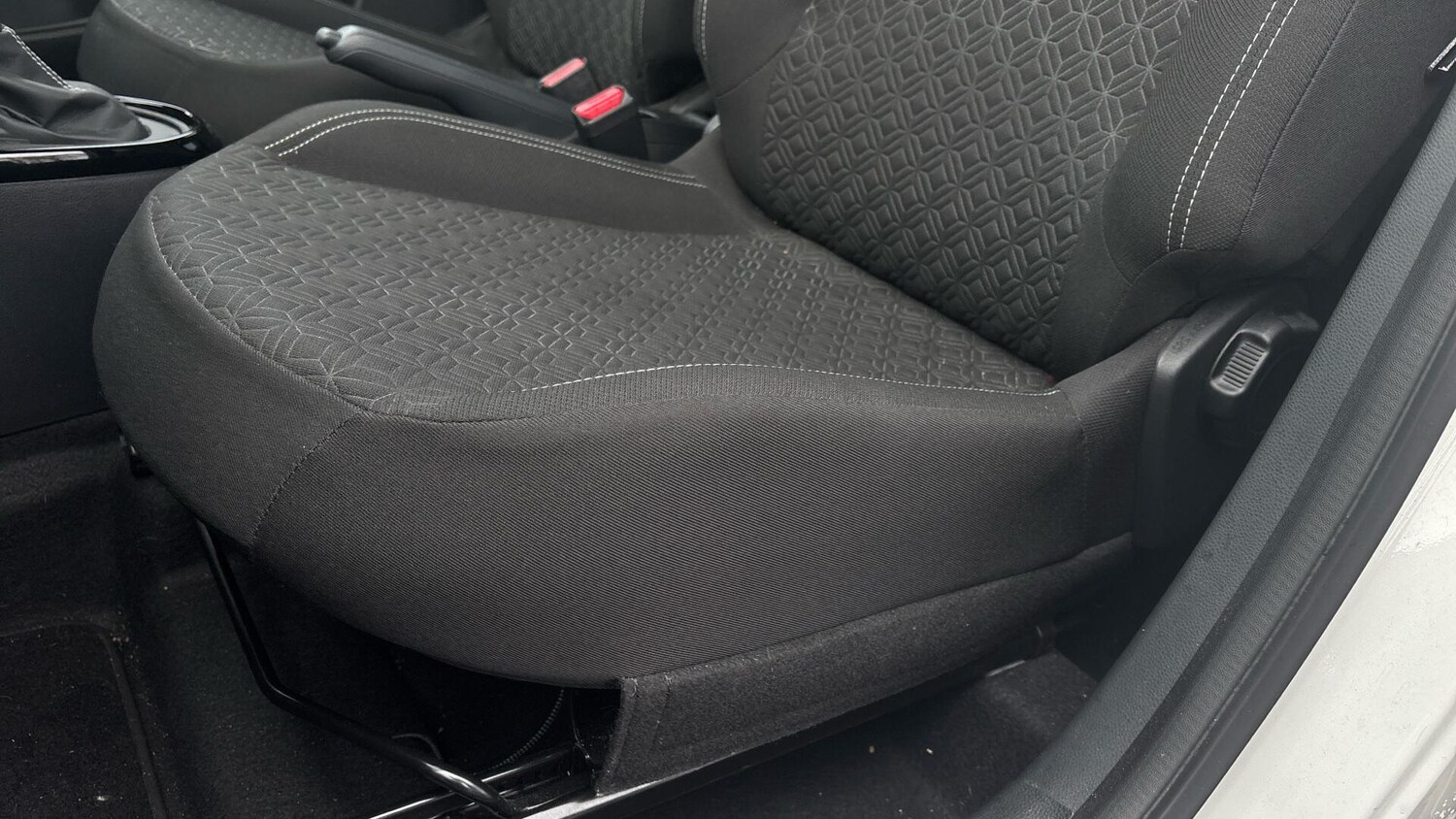 Used Toyota Aygo X for sale - 77586829: Photo 44